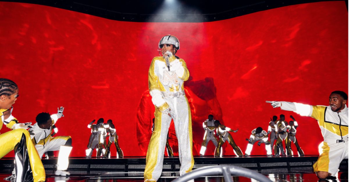 Missy Elliott Kicks Off OUT OF THIS WORLD Tour with Busta Rhymes, Ciara